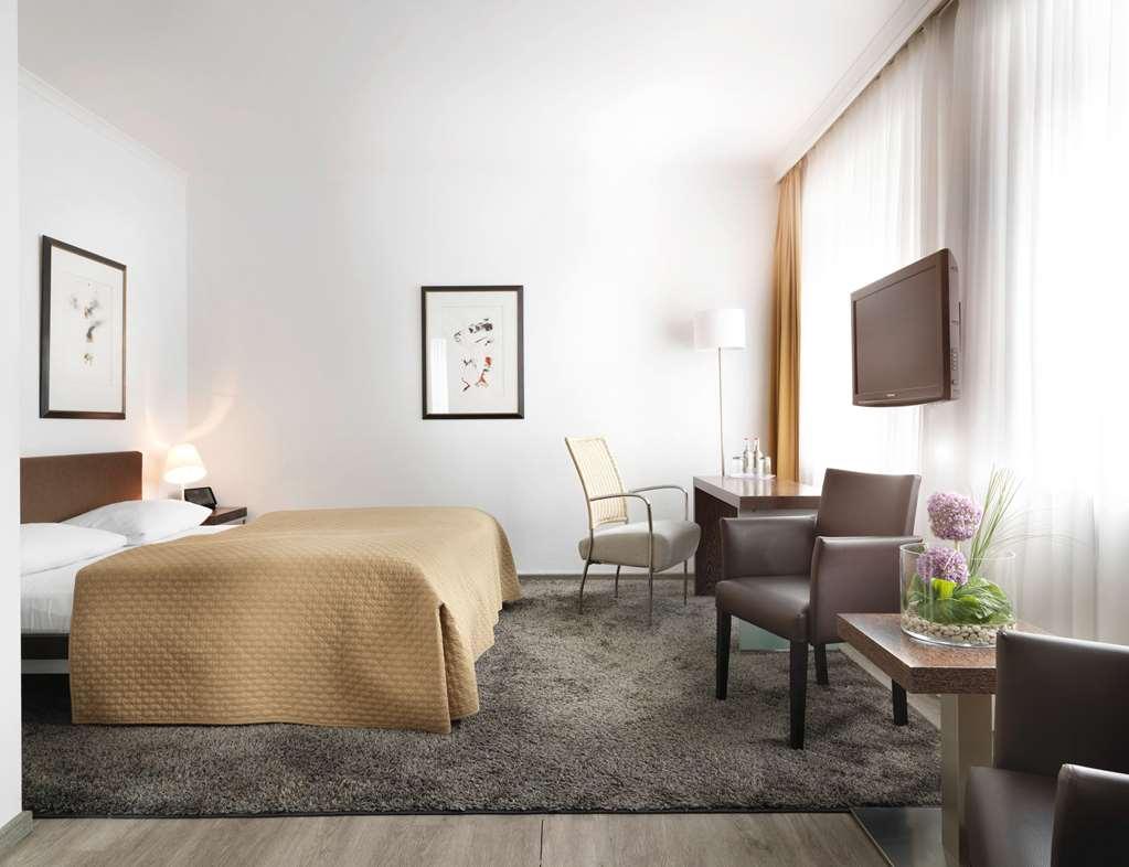 Hotel Elaya 3*