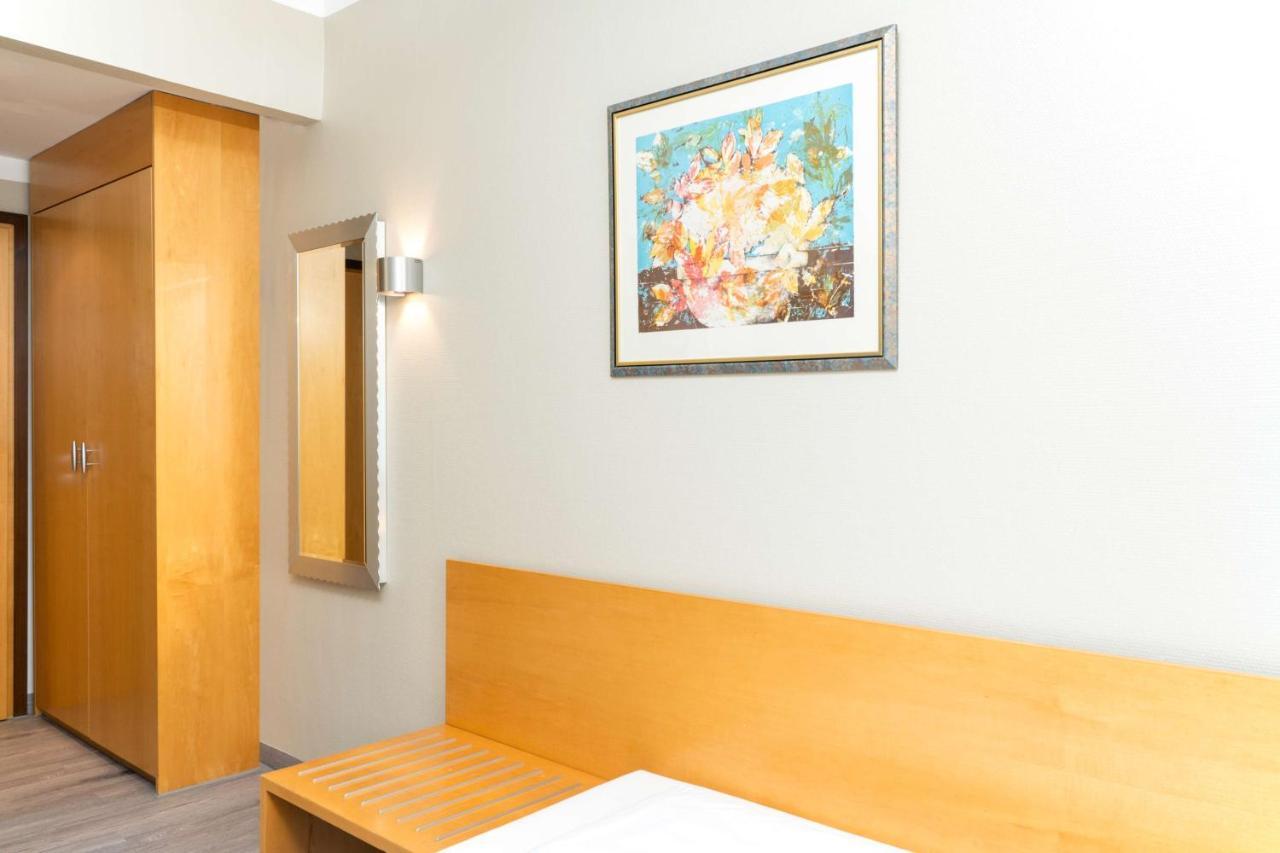 Elaya Hotel 3*